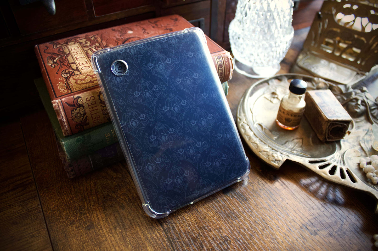 Art Nouveau Wallpaper E-Reader Case Insert