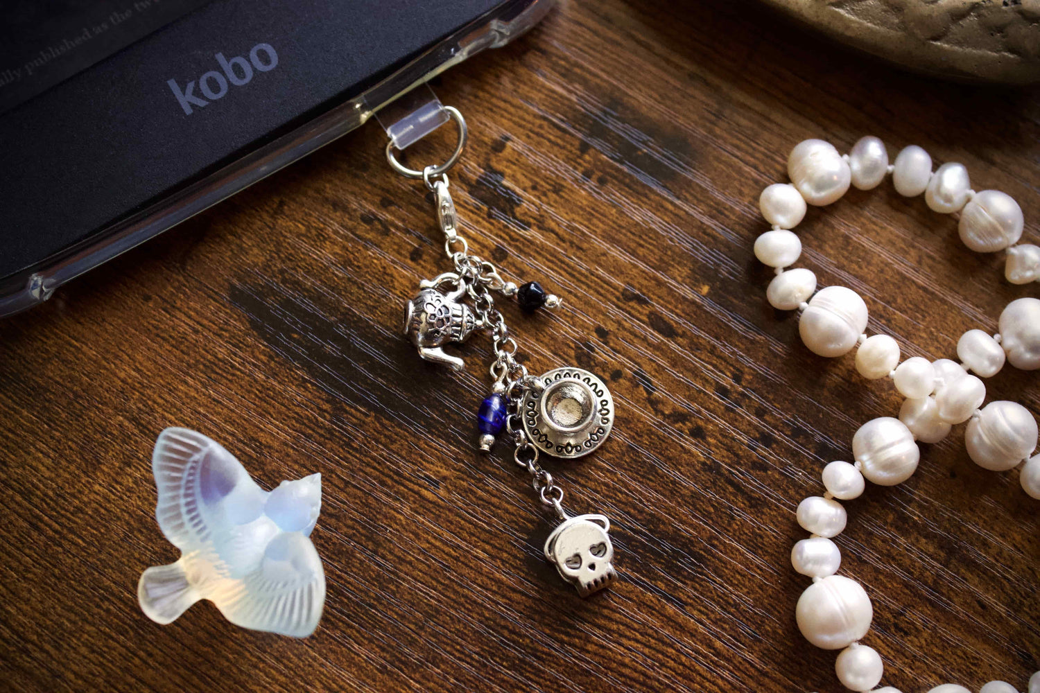 Suriel Tea Charm