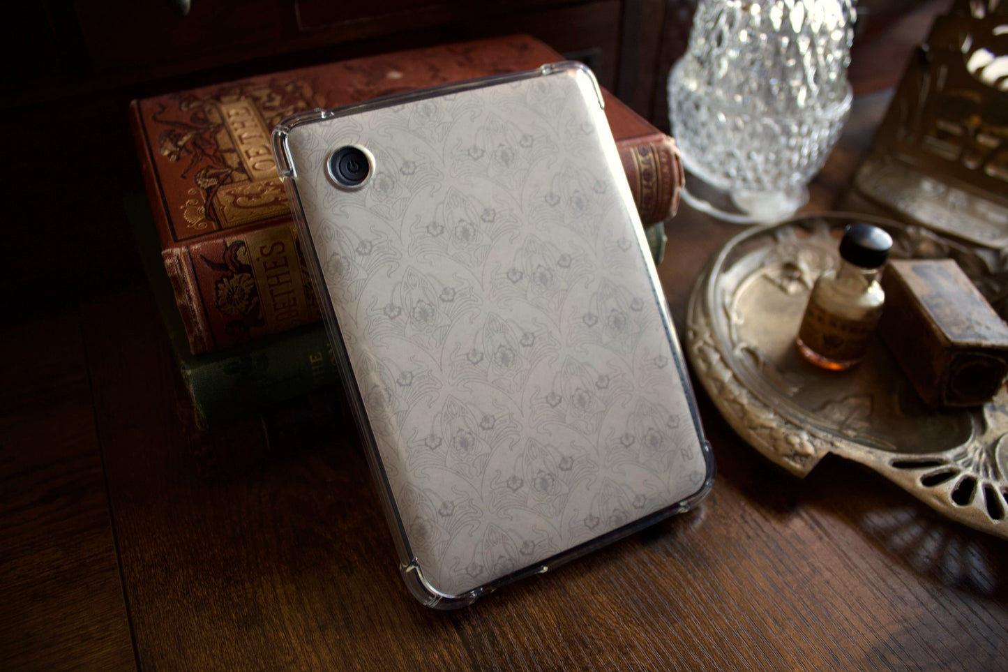 Art Nouveau Wallpaper E-Reader Case Insert